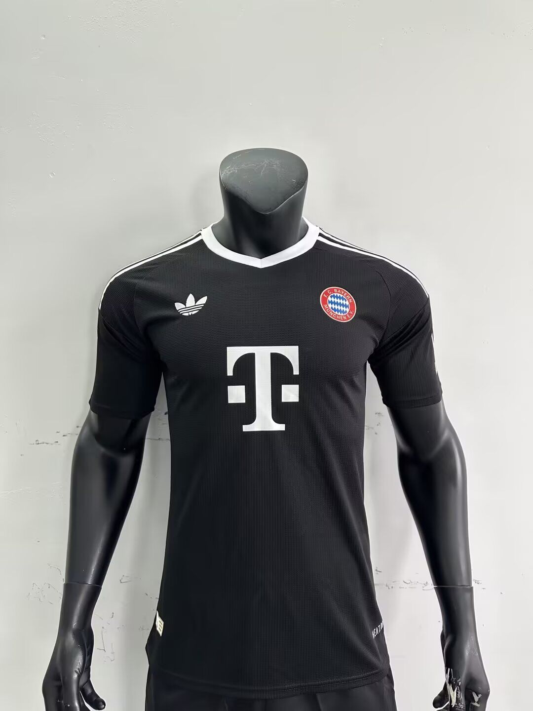 AAA Quality Bayern Munich 24/25 GK Black Jersey(Player)